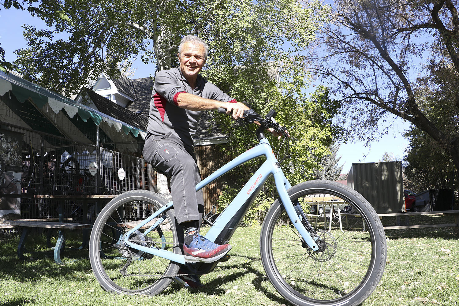 Specialized Como bike